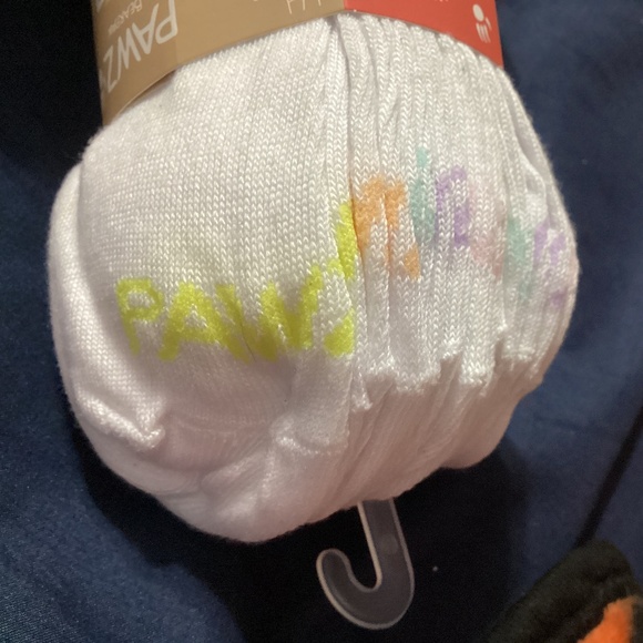 NEW PAWZ Bearpaw 10 pair Quarter Socks shoe size 5 to 10 - Picture 7 of 7